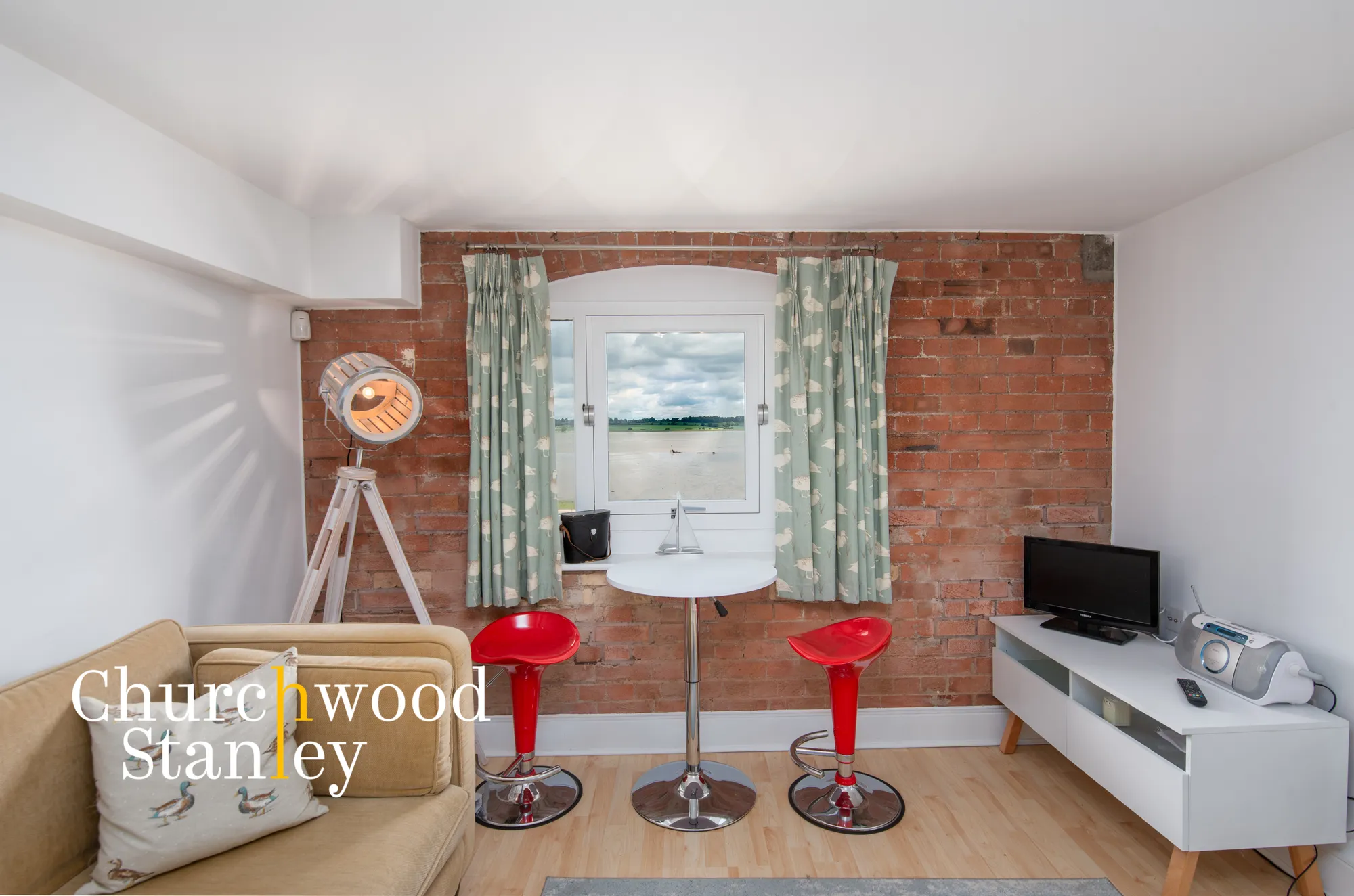 1 bed apartment to rent in High Street, Manningtree  - Property Image 5