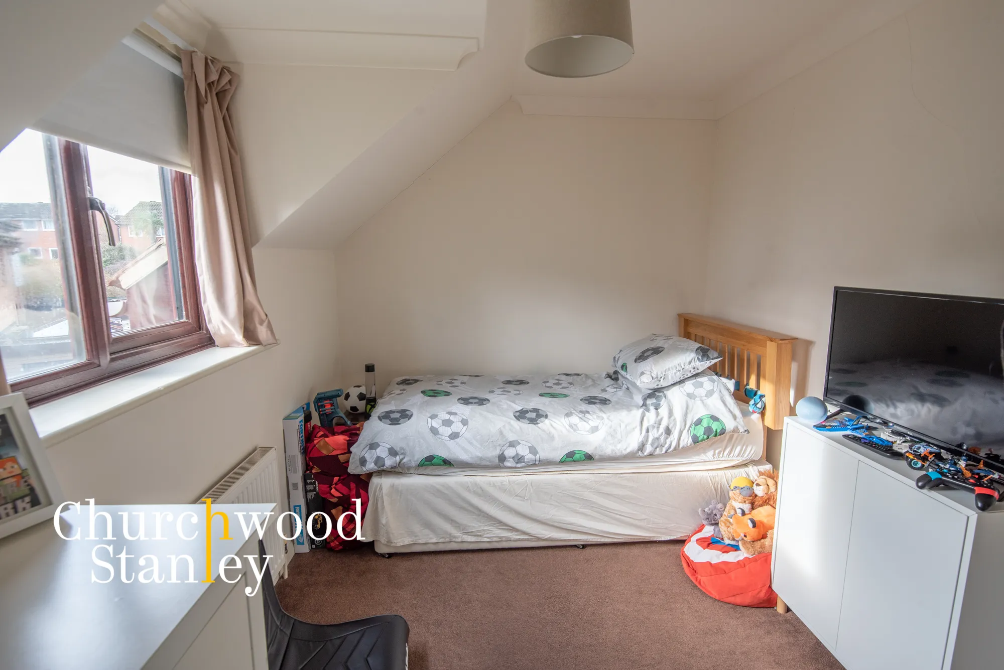 4 bed detached house to rent in Taylor Drive, Manningtree  - Property Image 8