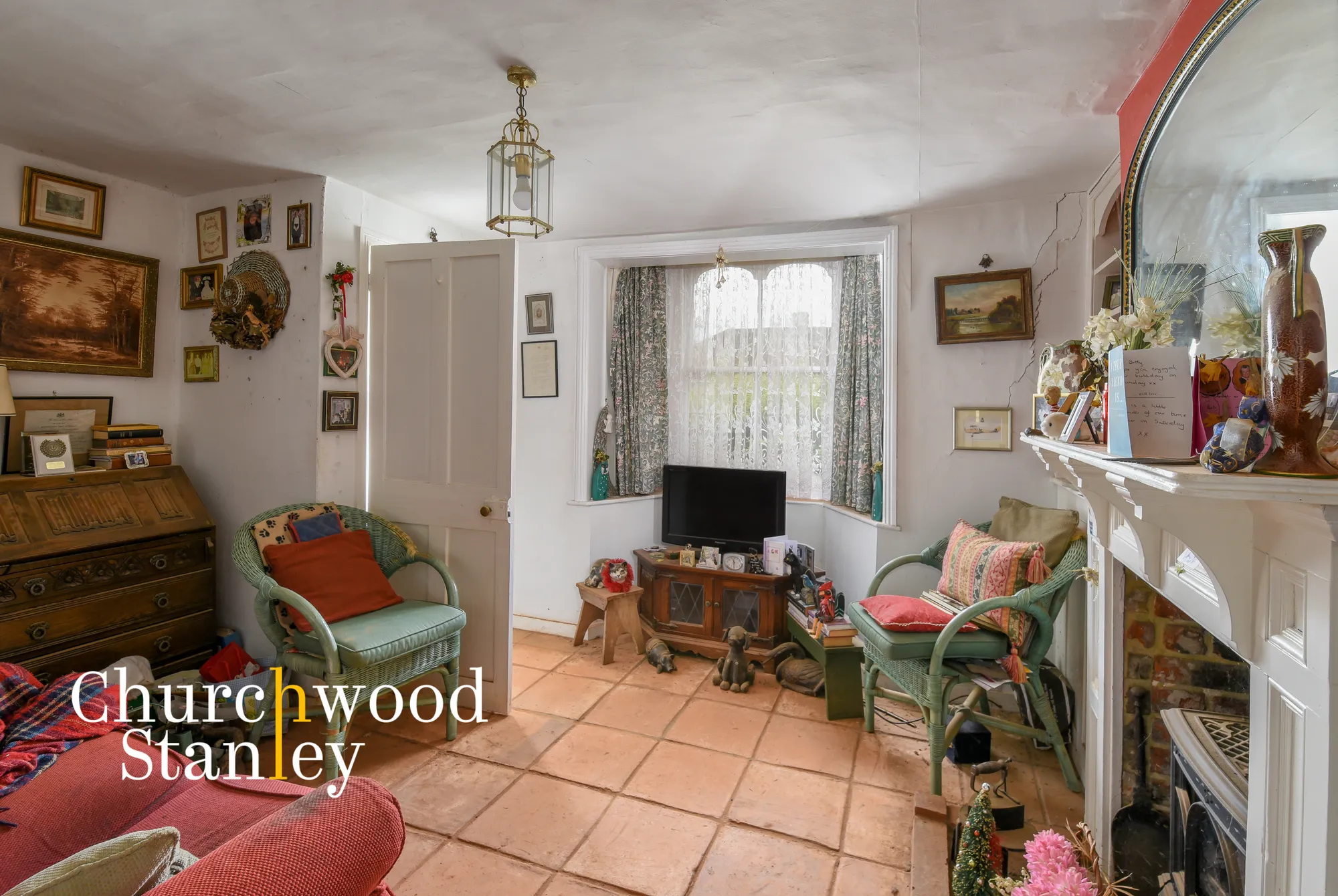 2 bed semi-detached house for sale in High Street, Colchester  - Property Image 4