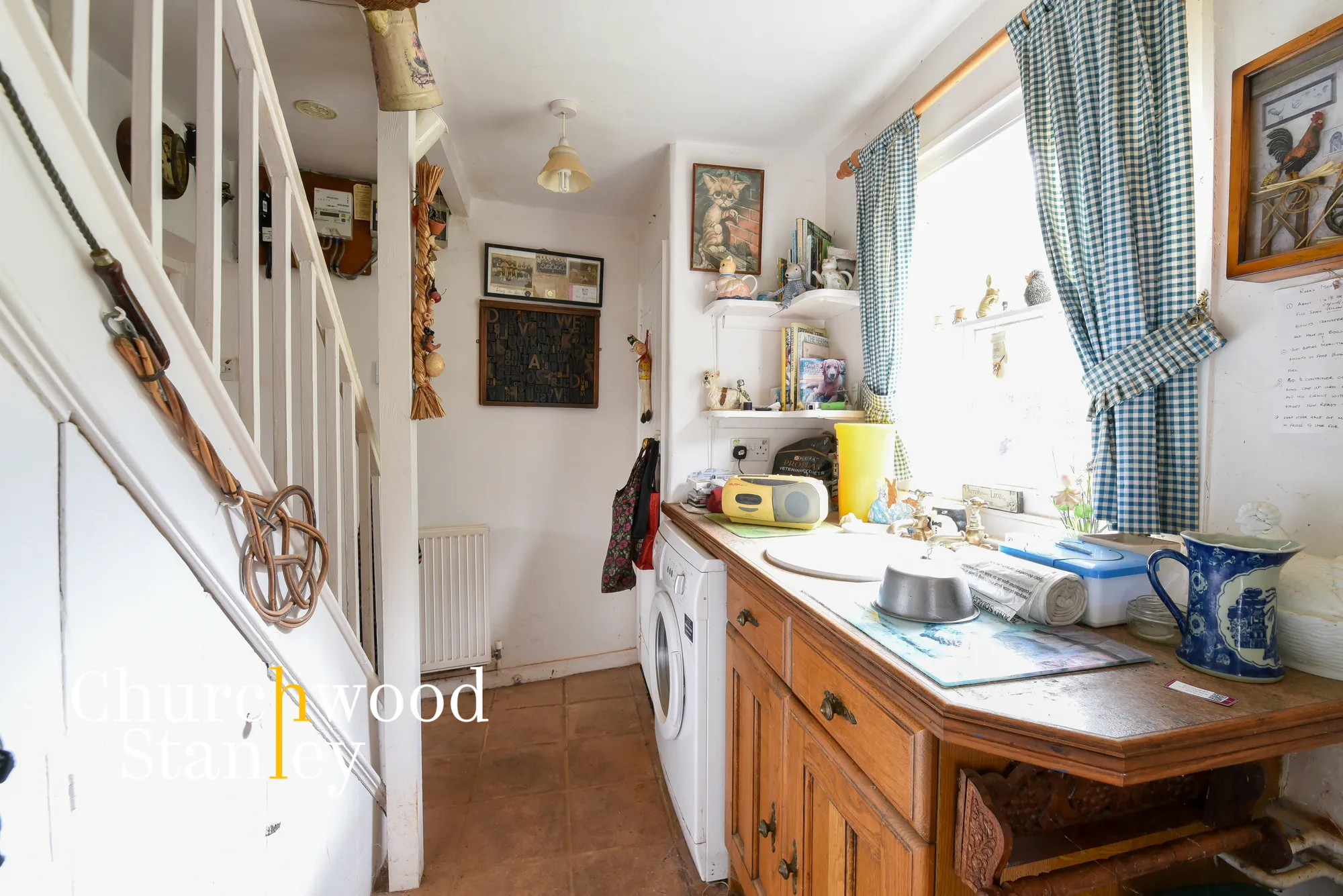 2 bed semi-detached house for sale in High Street, Colchester  - Property Image 6