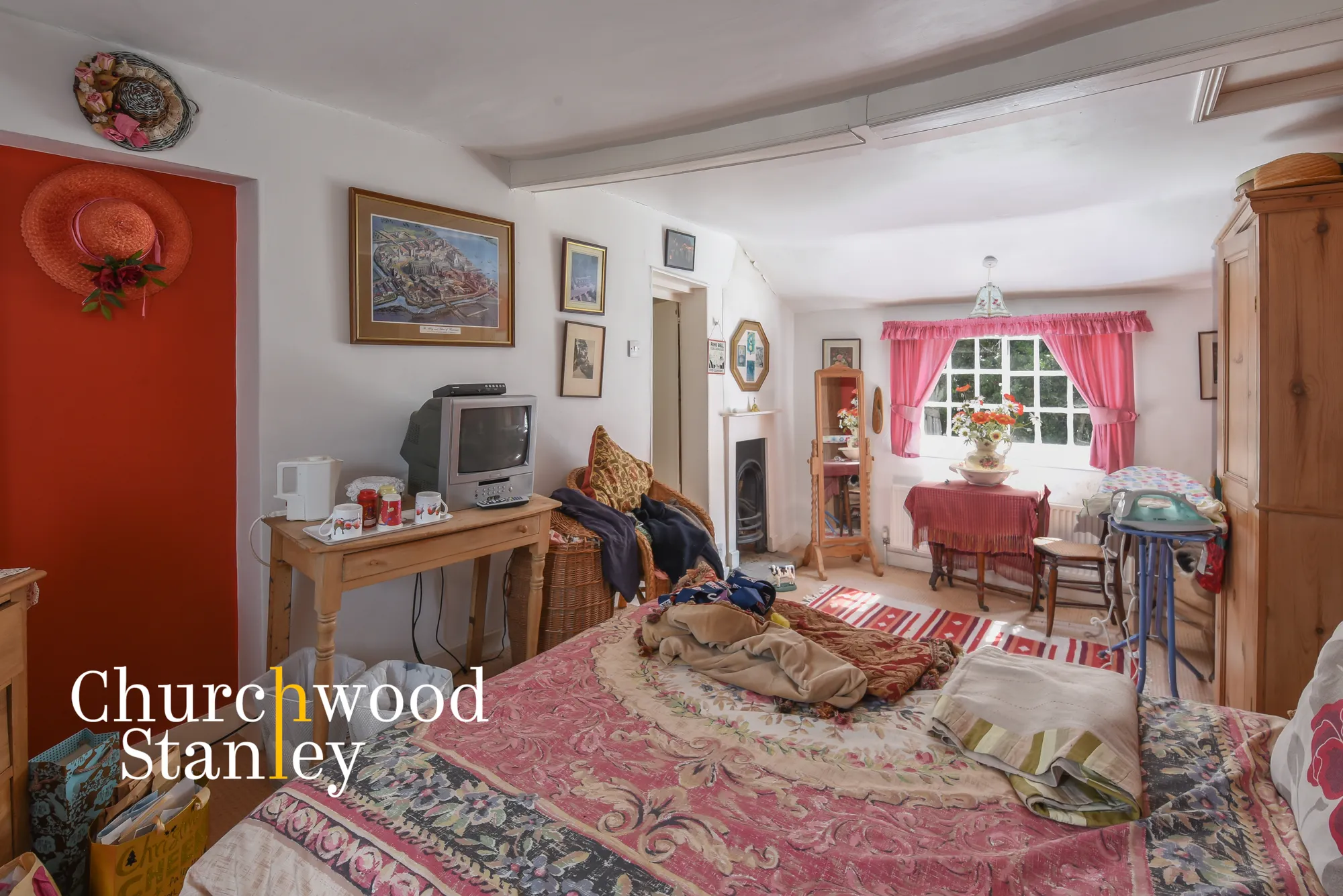 2 bed semi-detached house for sale in High Street, Colchester  - Property Image 8