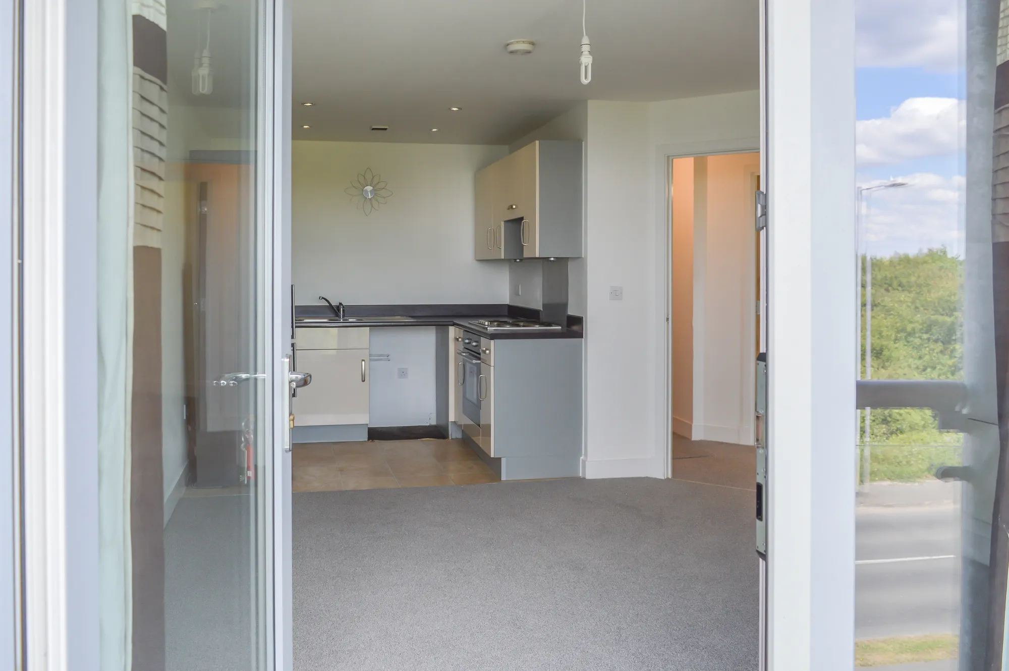 2 bed apartment to rent in De Grey Road, Colchester  - Property Image 5