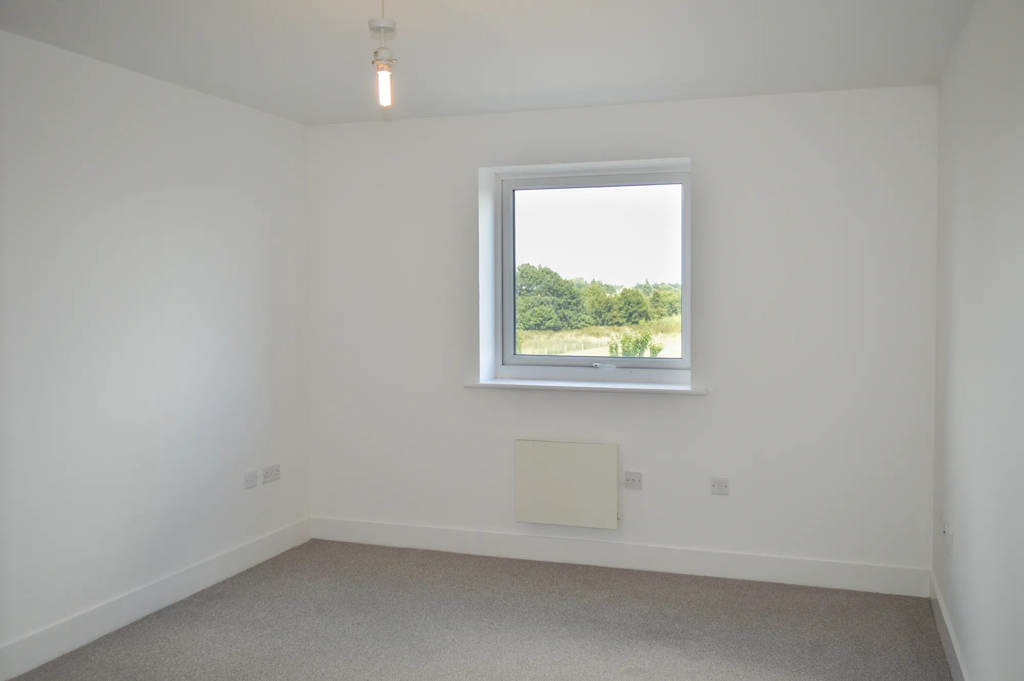 2 bed apartment to rent in De Grey Road, Colchester  - Property Image 8