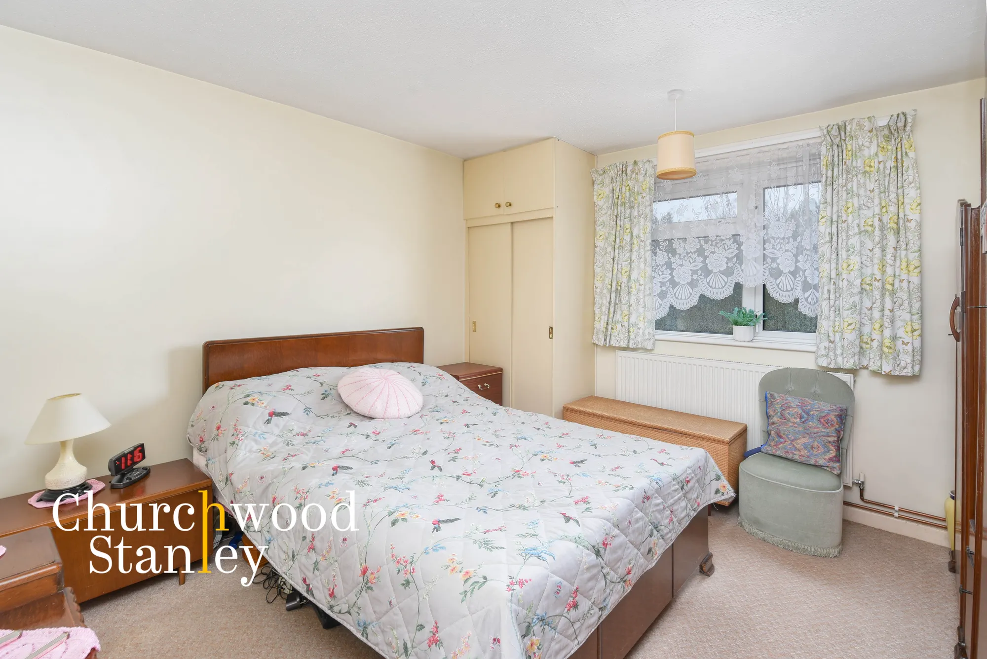 2 bed ground floor flat for sale in Colchester Road, Colchester  - Property Image 7