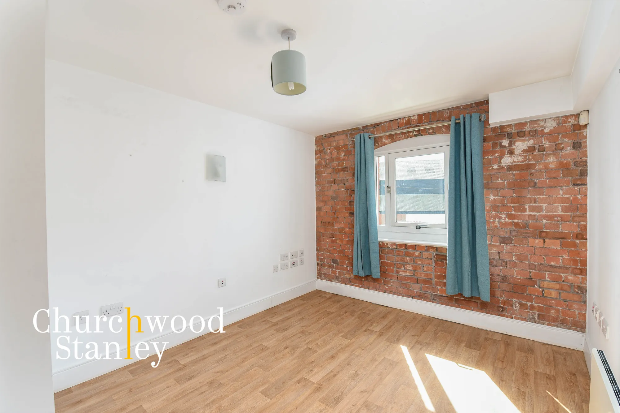 1 bed apartment for sale in High Street, Manningtree  - Property Image 2