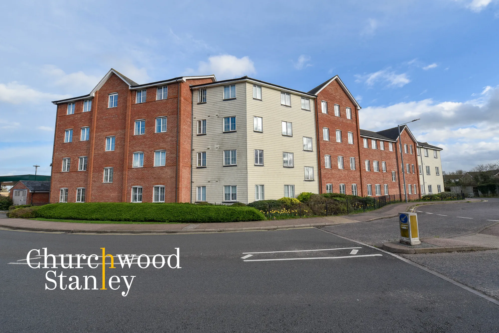 2 bed apartment for sale in Braintree Road, Witham - Property Image 1
