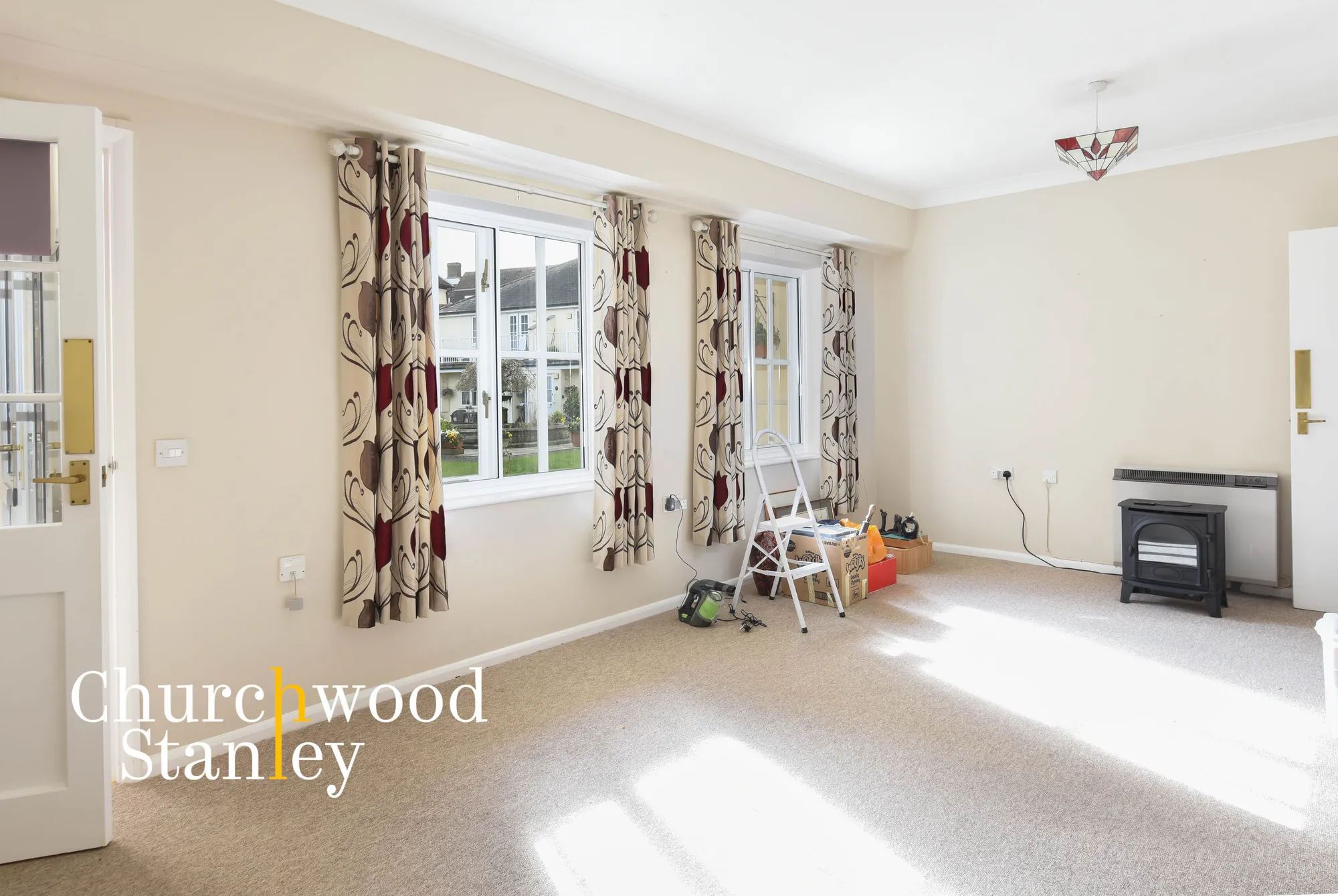 2 bed apartment for sale in South Street, Manningtree  - Property Image 2