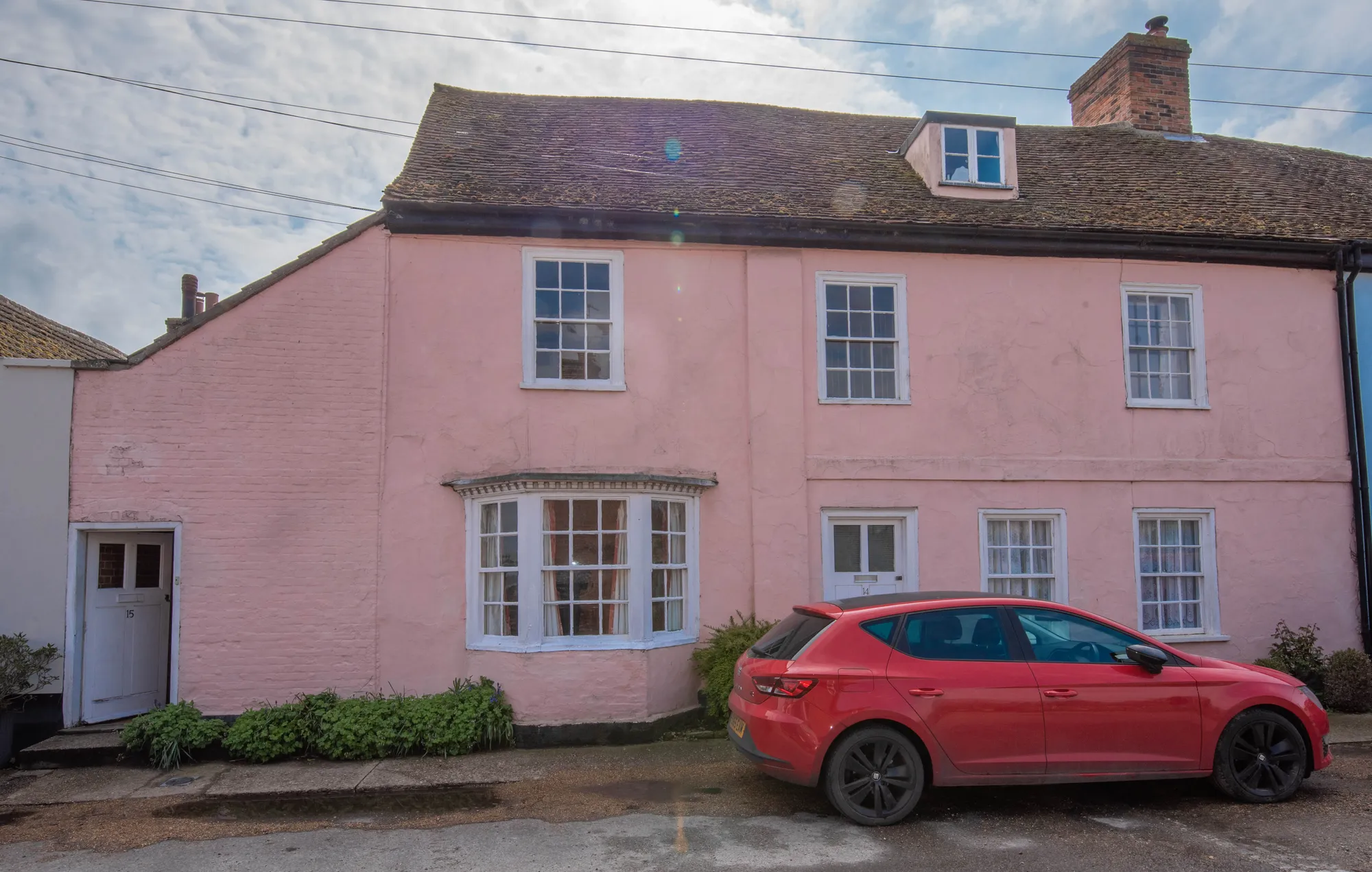 2 bed mid-terraced house to rent in The Green, Manningtree  - Property Image 1