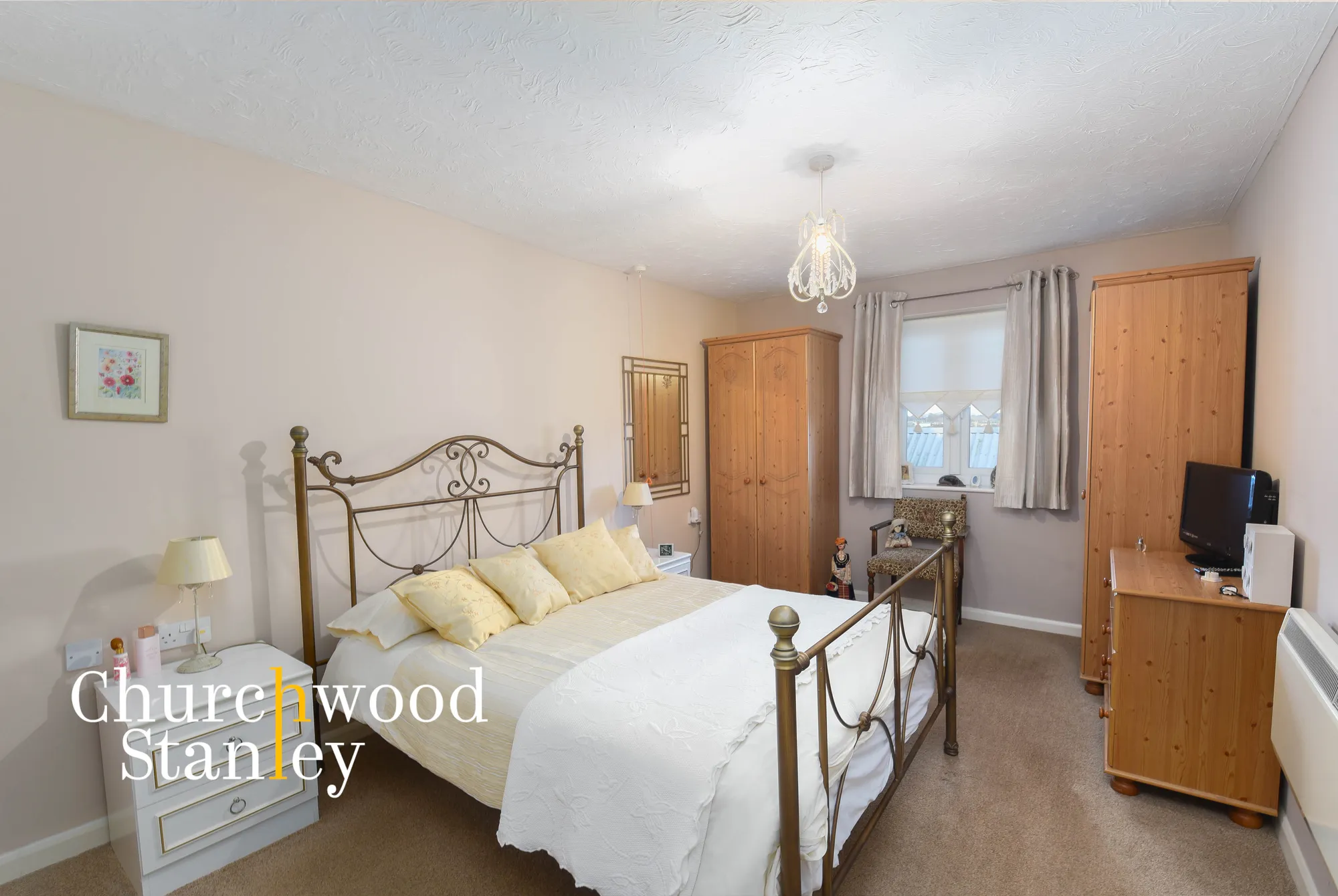 2 bed apartment for sale in South Street, Manningtree  - Property Image 9