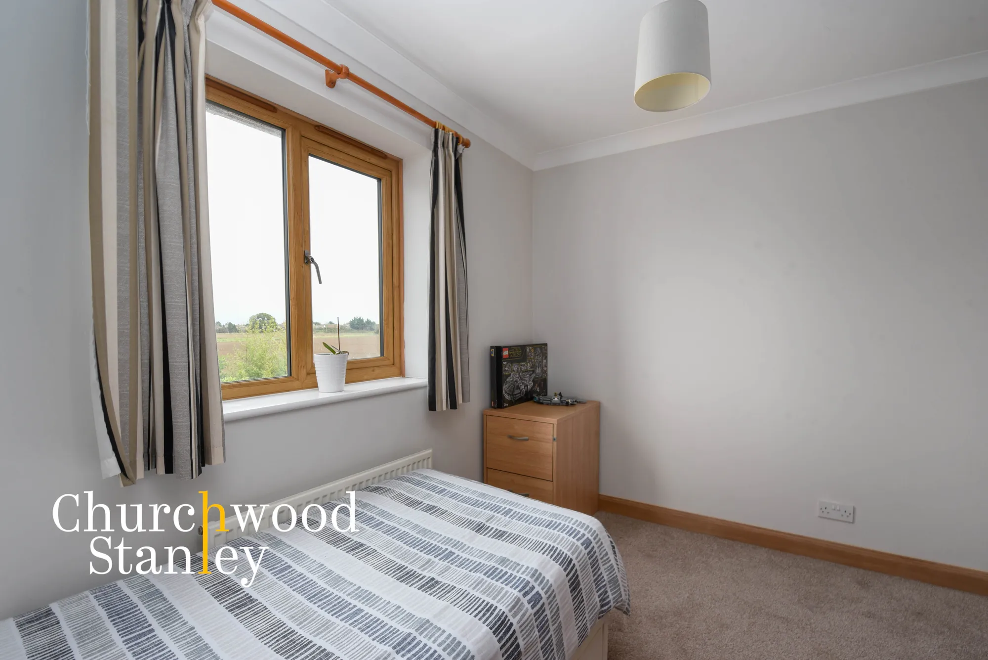 4 bed detached house for sale in Oakridge, Harwich  - Property Image 17