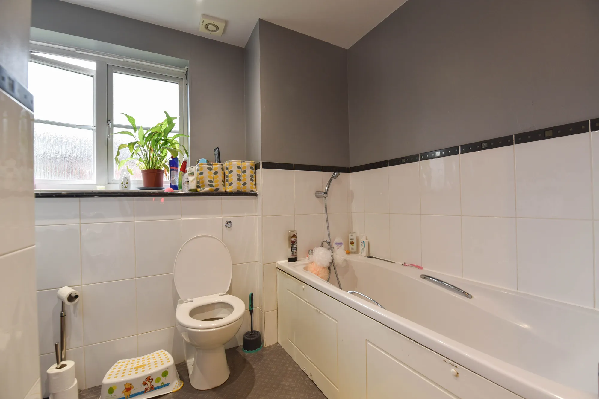 2 bed apartment for sale in Axial Drive, Colchester  - Property Image 9