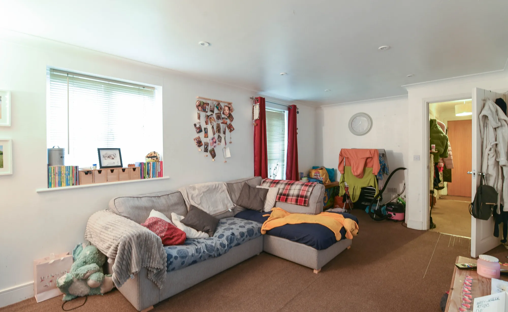 2 bed apartment for sale in Axial Drive, Colchester  - Property Image 4