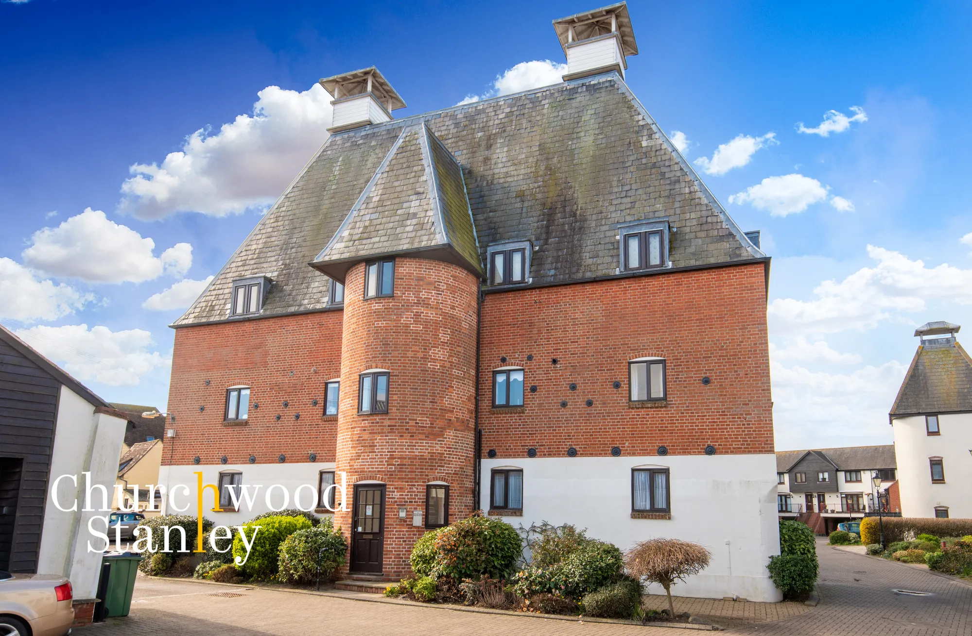 3 bed apartment for sale in Maltings Wharf, Manningtree - Property Image 1