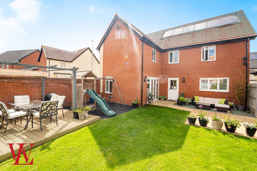 4 bed detached house for sale in Isabel Drive, Bishop's Stortford  - Property Image 24