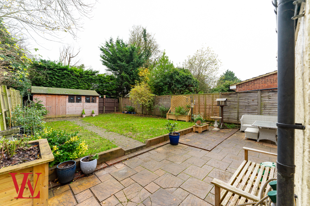 2 bed semi-detached house for sale in Elm Close, Bishop's Stortford  - Property Image 14