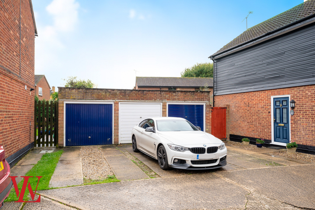 3 bed detached house for sale in De Mandeville Road, Bishop's Stortford  - Property Image 16