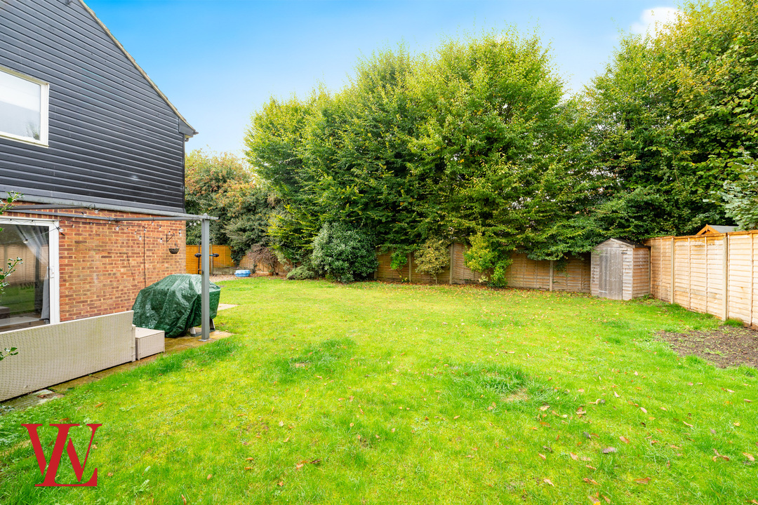 3 bed detached house for sale in De Mandeville Road, Bishop's Stortford  - Property Image 17