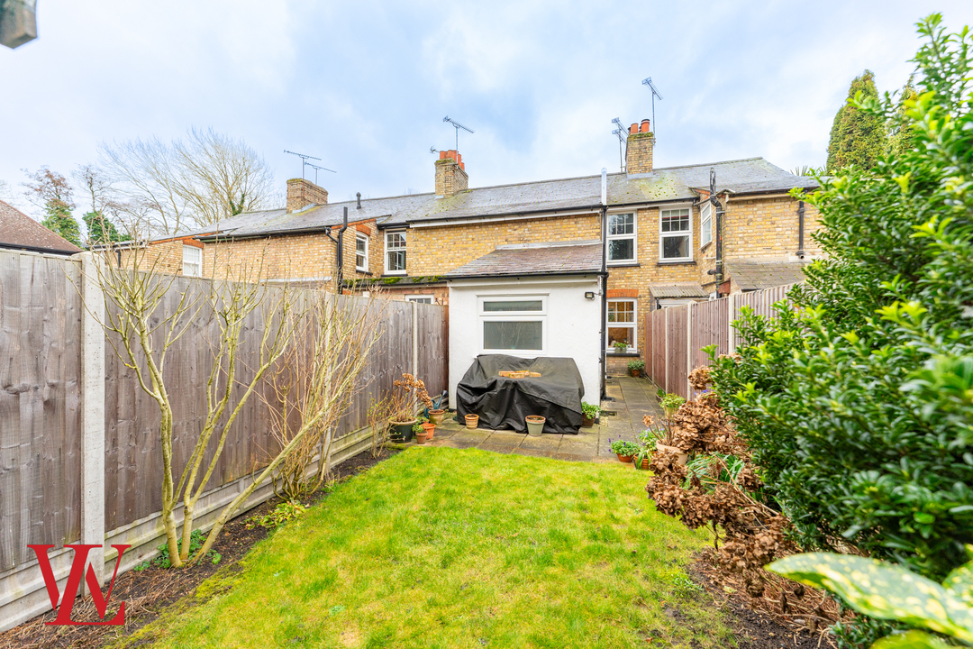 2 bed terraced house for sale in Mill Street, Bishop's Stortford  - Property Image 16