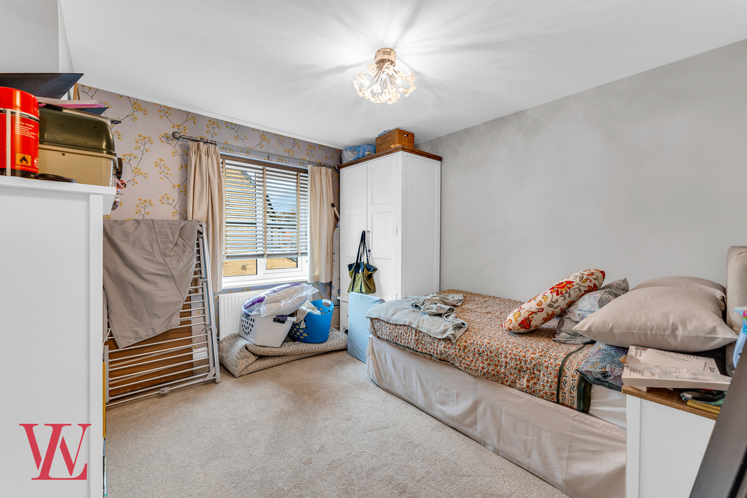 4 bed detached house for sale in Cawbeck Road, Little Canfield, Dunmow, Essex  - Property Image 23