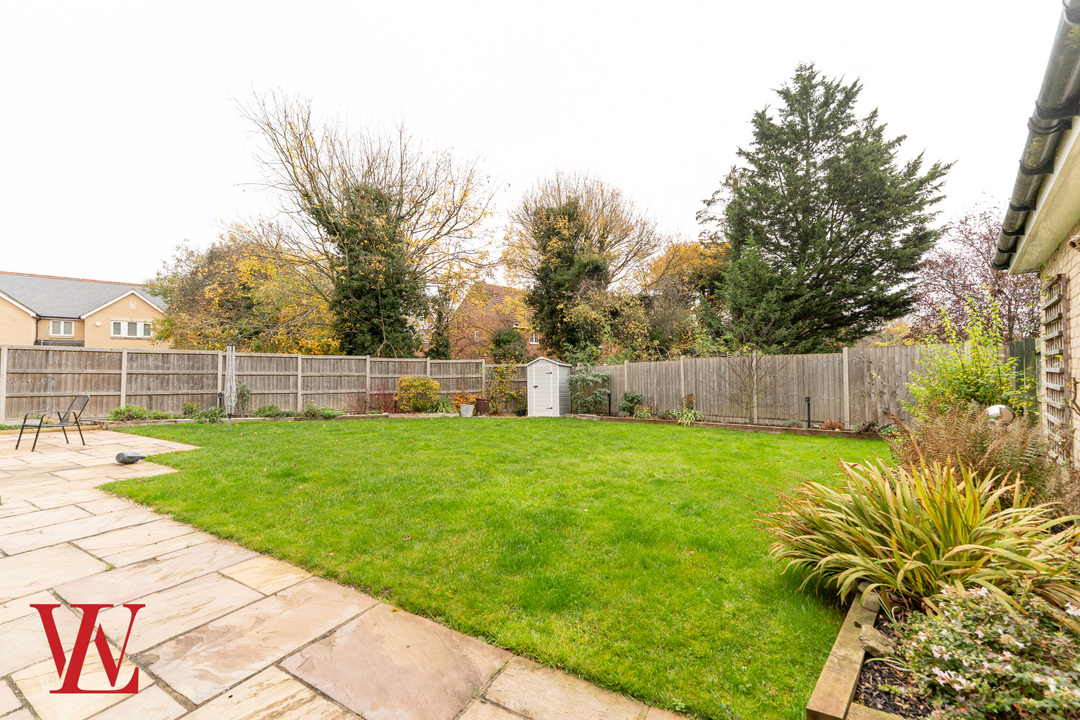 4 bed detached house for sale in Cawbeck Road, Little Canfield, Dunmow, Essex  - Property Image 26