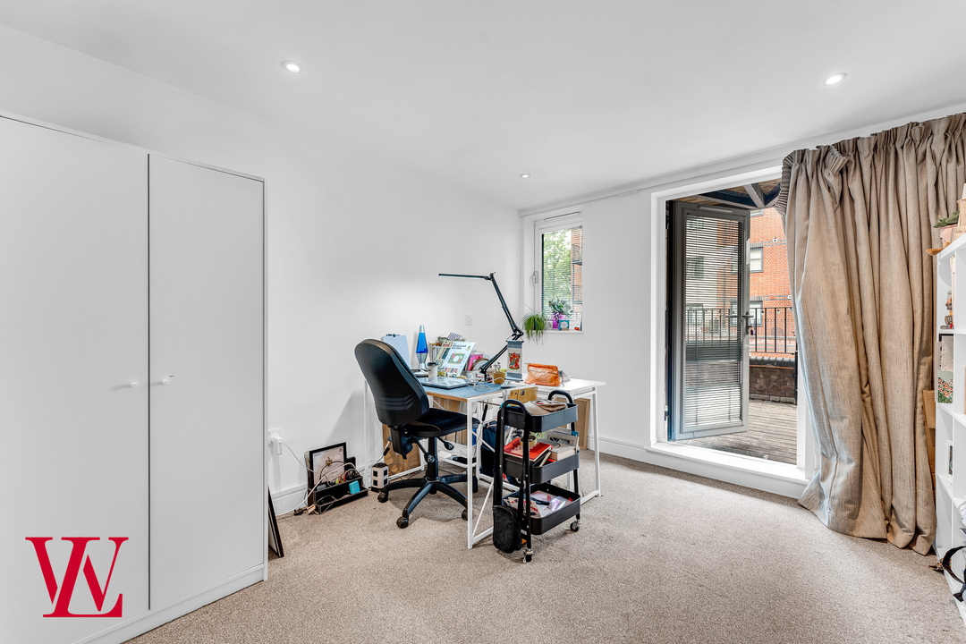 2 bed apartment for sale in Tanners Wharf, Bishop's Stortford, Hertfordshire 7