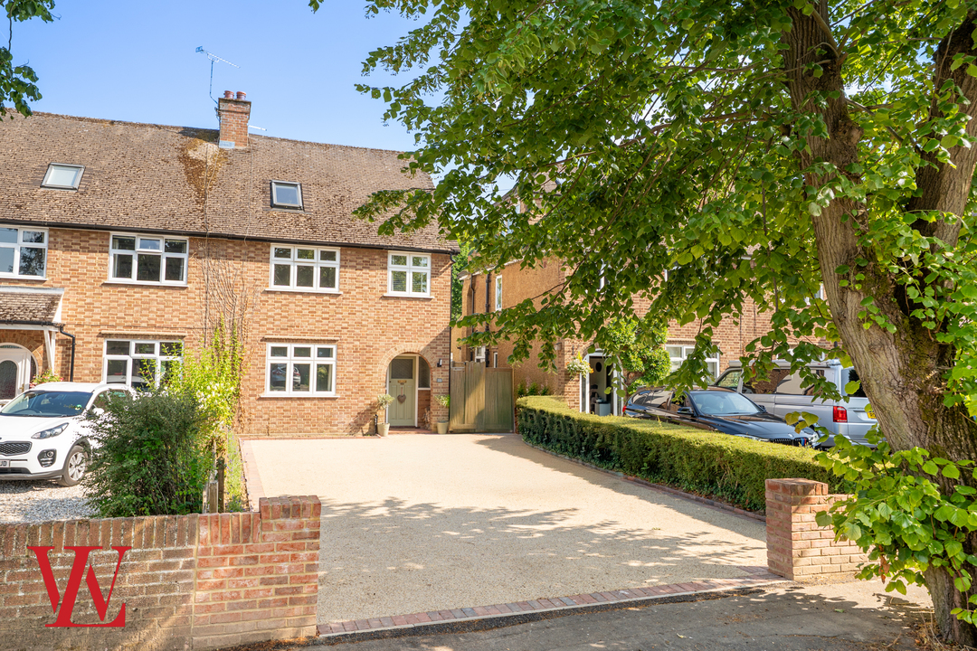 4 bed semi-detached house for sale in Thorley Park Road, Bishop's Stortford  - Property Image 38
