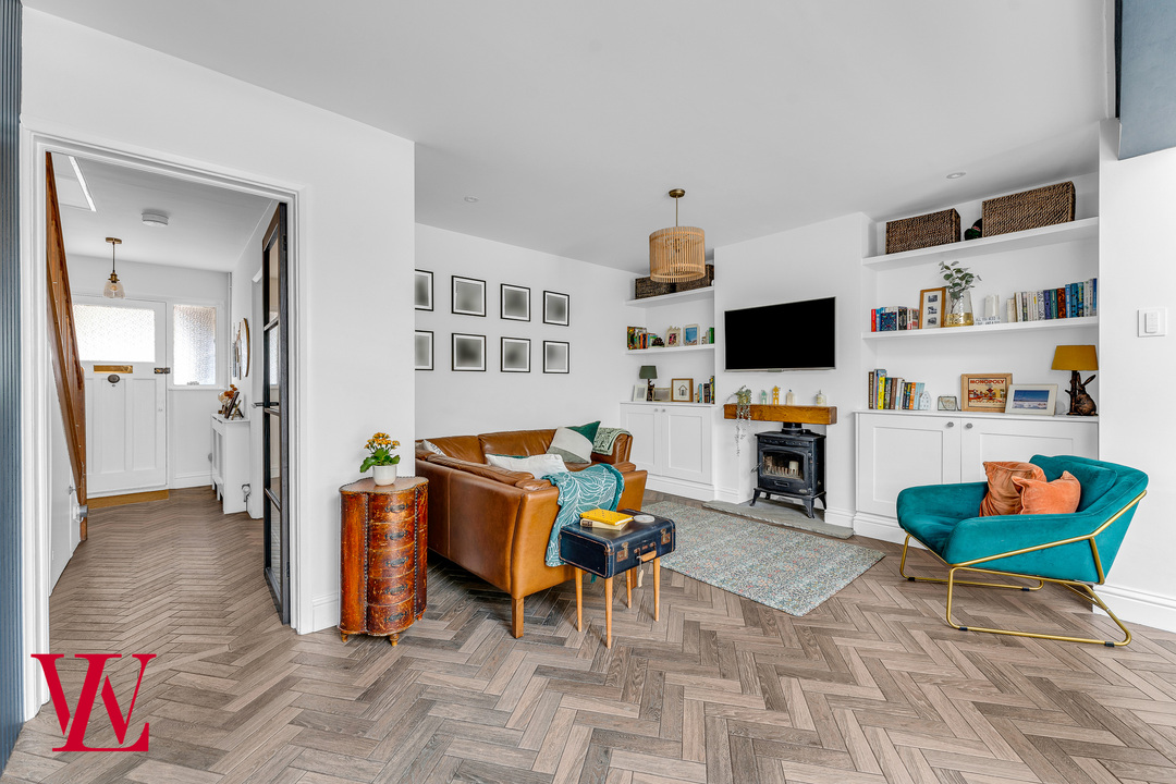4 bed semi-detached house for sale in Thorley Park Road, Bishop's Stortford  - Property Image 9