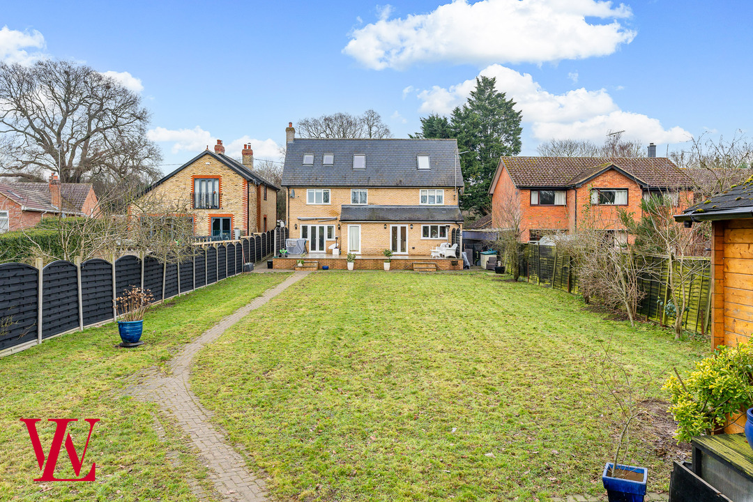 6 bed detached house for sale in Lower Road, Bishop's Stortford  - Property Image 2