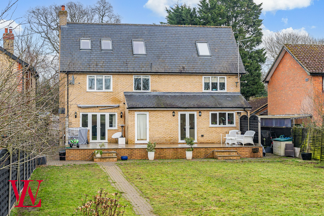 6 bed detached house for sale in Lower Road, Bishop's Stortford  - Property Image 24