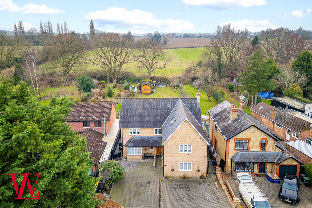 6 bed detached house for sale in Lower Road, Bishop's Stortford  - Property Image 28