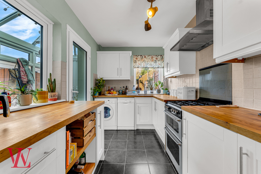 2 bed semi-detached house for sale in Zambesi Road, Bishop's Stortford, Hertfordshire 7