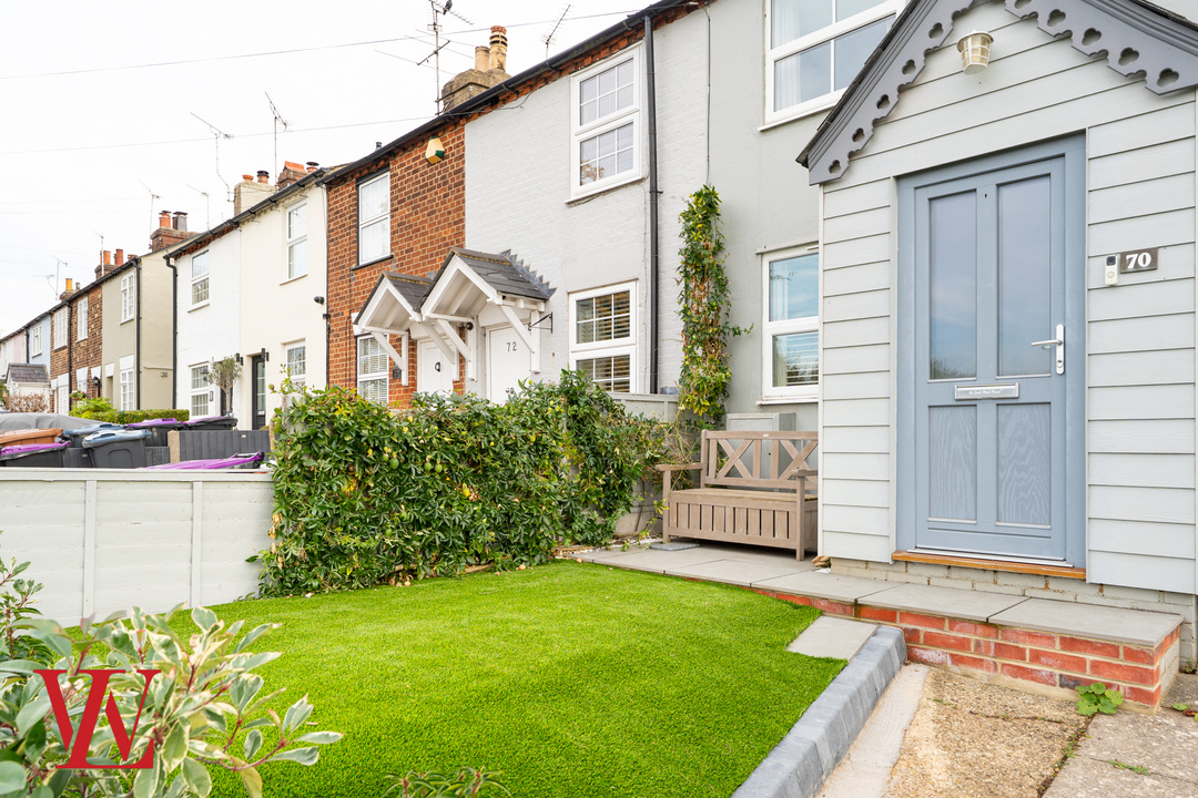 2 bed terraced house for sale in Barrells Down Road, Bishop's Stortford, Hertfordshire 18