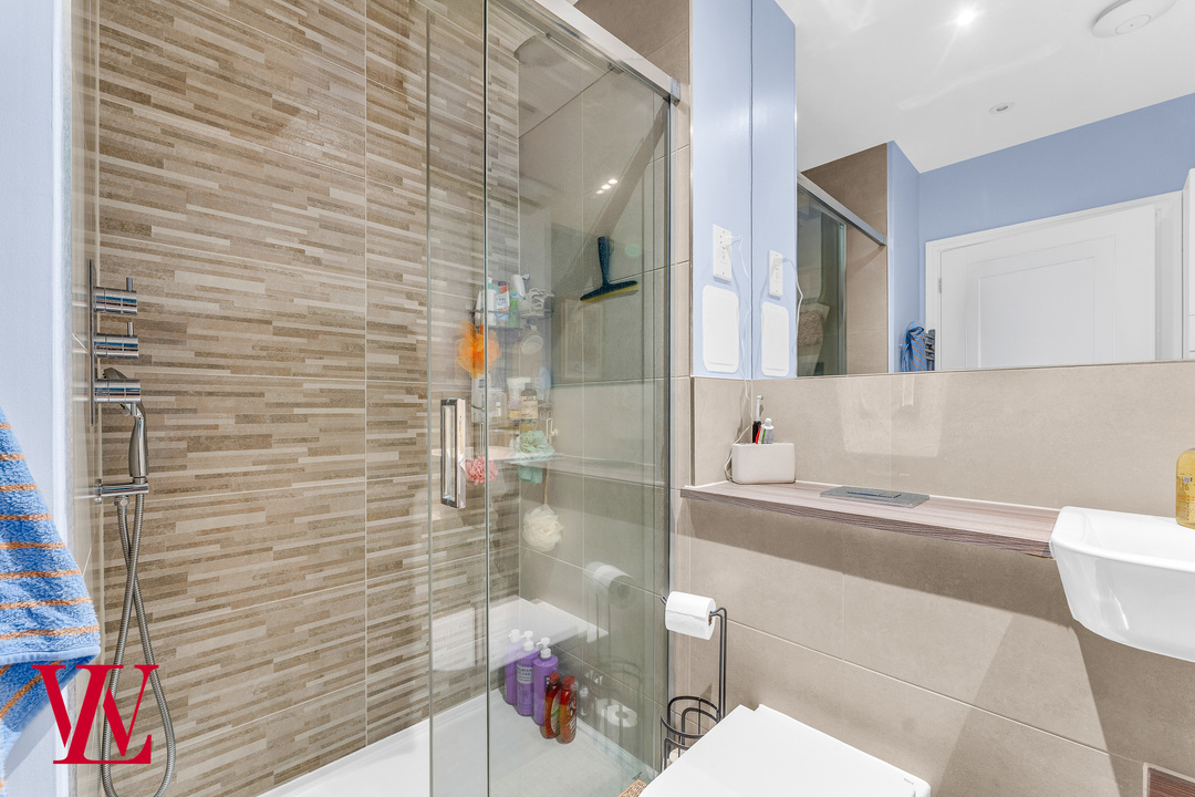 2 bed terraced house for sale in Kitchener Road, Bishop's Stortford  - Property Image 14