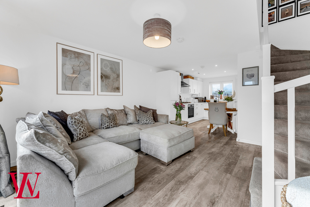 2 bed semi-detached house for sale in Searle Way, Bishop's Stortford 3