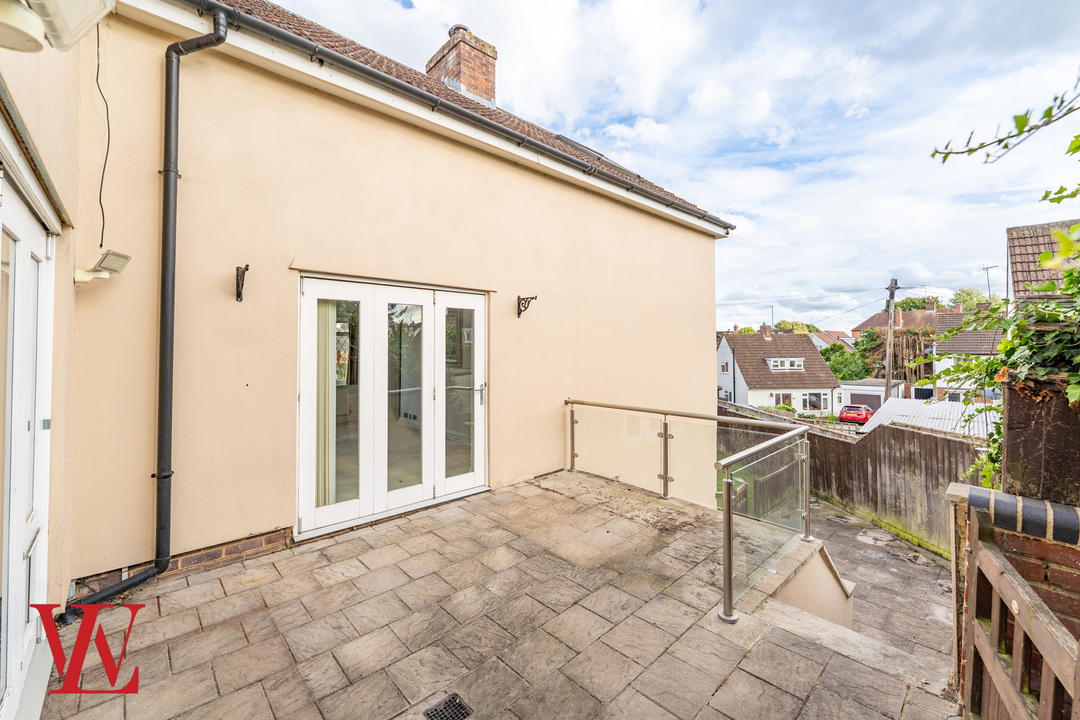 5 bed detached house for sale in The Chase, Bishop's Stortford, Hertfordshire 30