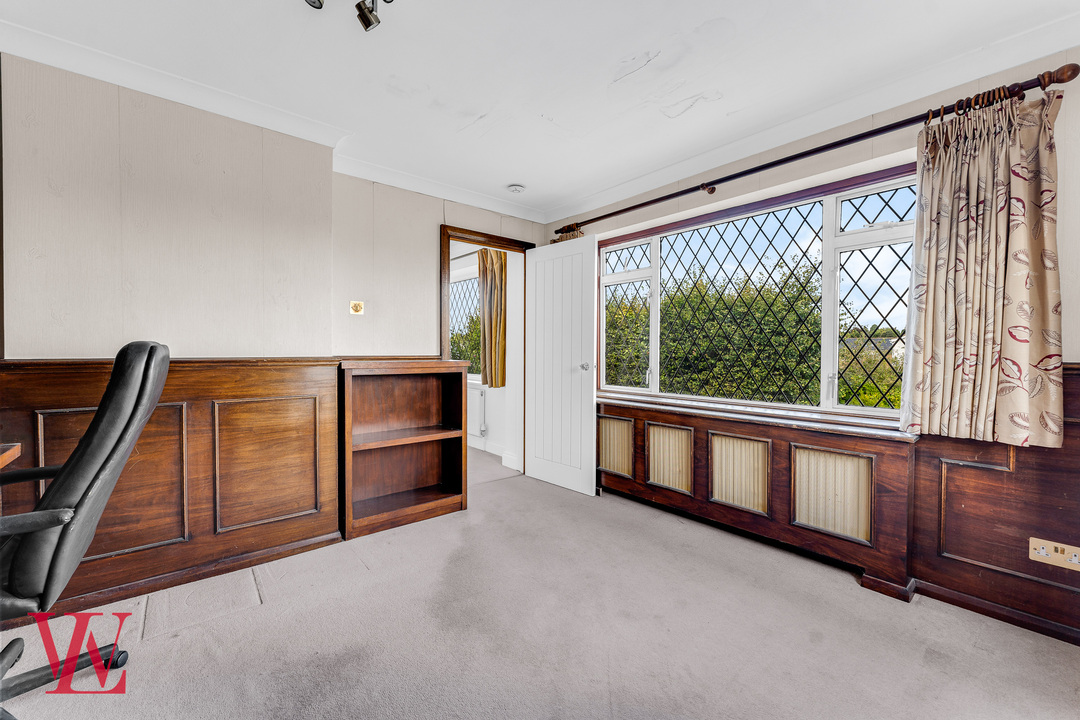 5 bed detached house for sale in The Chase, Bishop's Stortford, Hertfordshire  - Property Image 9
