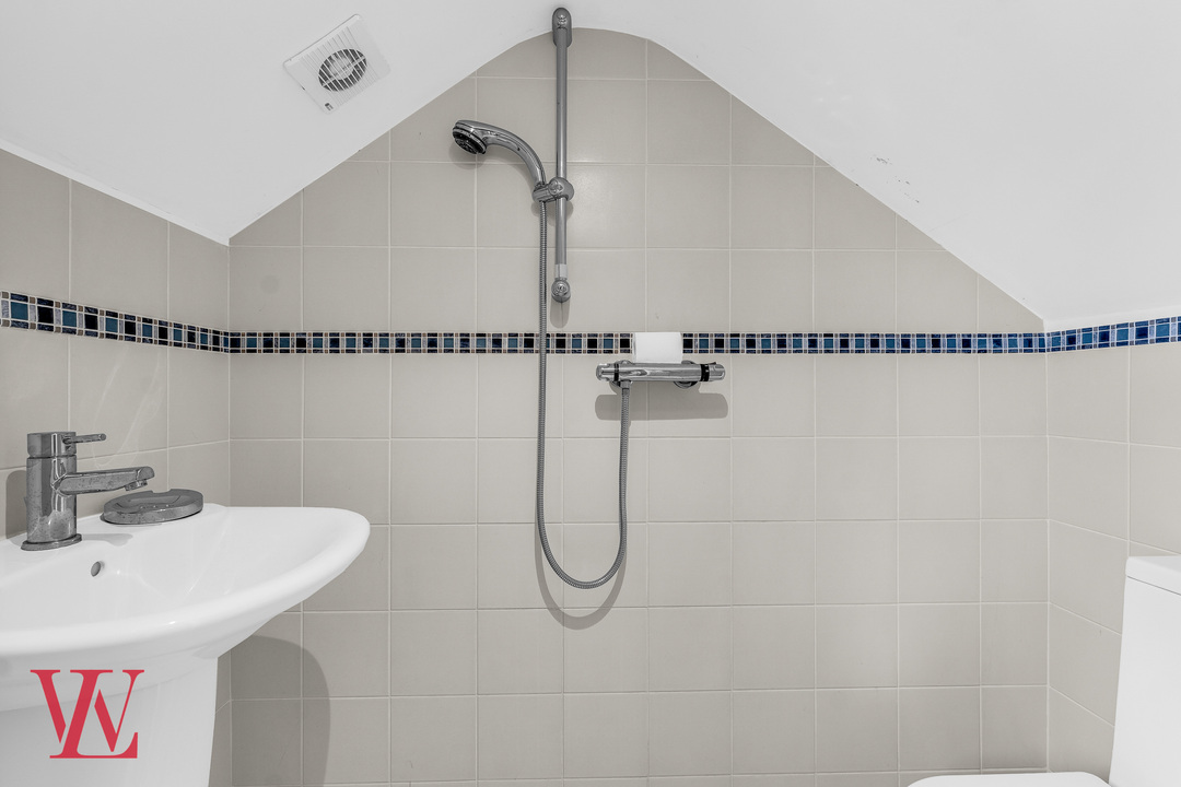 5 bed detached house for sale in The Chase, Bishop's Stortford, Hertfordshire 23