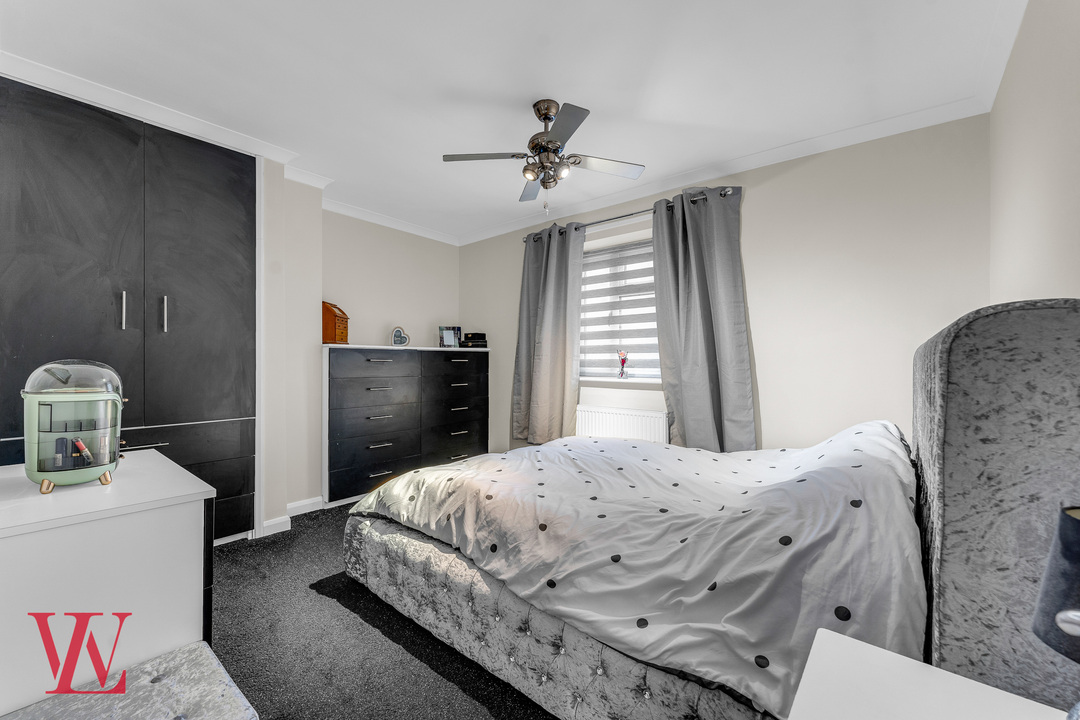 3 bed semi-detached house for sale in Rainbow Road, Matching Tye, Harlow, Essex  - Property Image 20