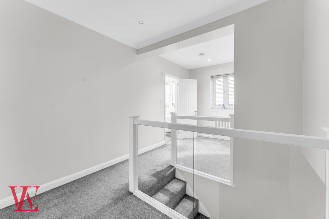 3 bed semi-detached house for sale in Rainbow Road, Matching Tye, Harlow, Essex  - Property Image 18