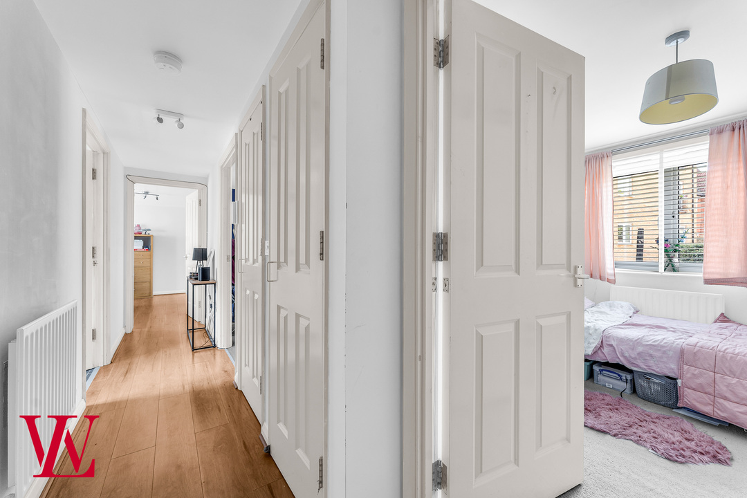 2 bed apartment for sale in Willow Road, Dunmow, Essex  - Property Image 9