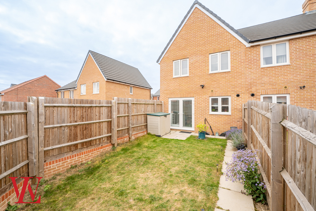 3 bed semi-detached house for sale in Thorpe Road, Bishop's Stortford  - Property Image 14