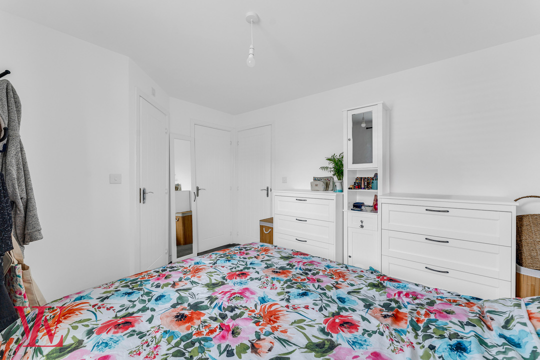 3 bed semi-detached house for sale in Thorpe Road, Bishop's Stortford  - Property Image 9