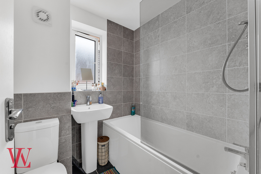 3 bed semi-detached house for sale in Thorpe Road, Bishop's Stortford  - Property Image 12