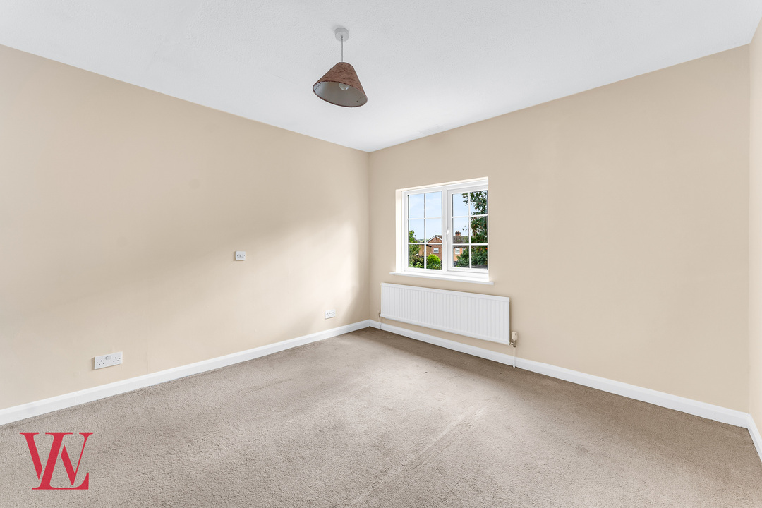 2 bed terraced house for sale in Nursery Road, Bishop's Stortford, Hertfordshire  - Property Image 8