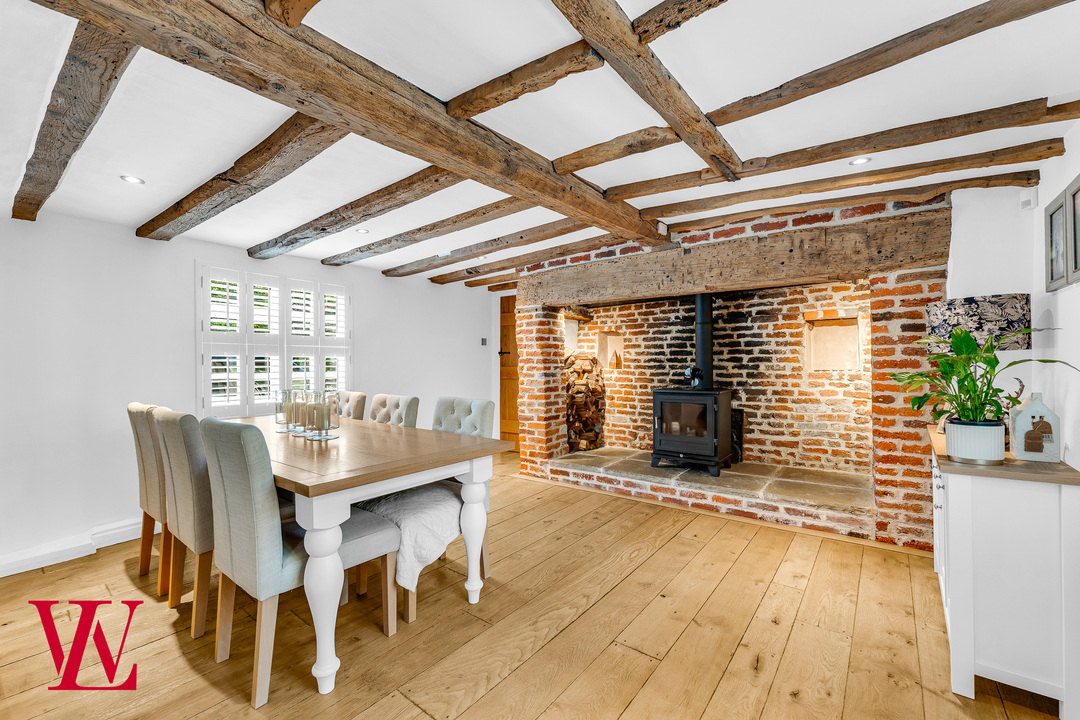 4 bed detached house for sale in Dunmow Road, Bishop's Stortford  - Property Image 4