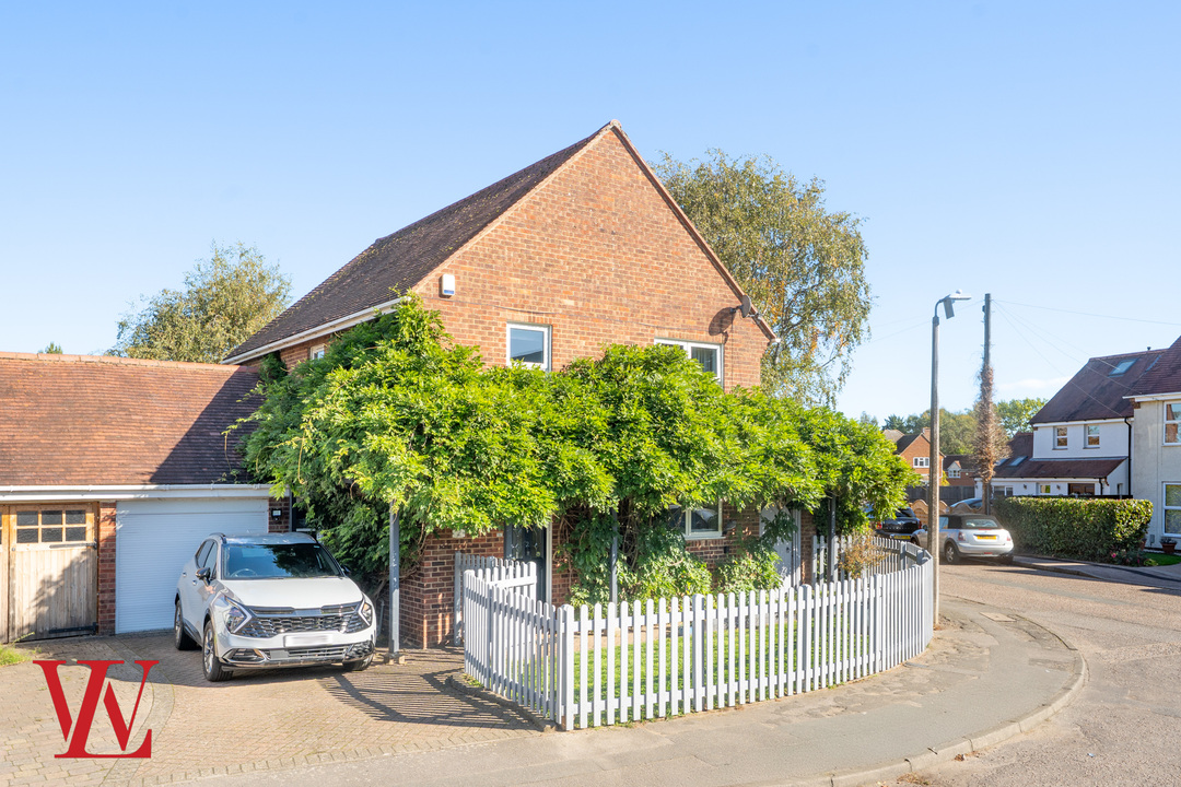 4 bed detached house for sale in Harrisons, Birchanger, Bishop's Stortford, Hertfordshire