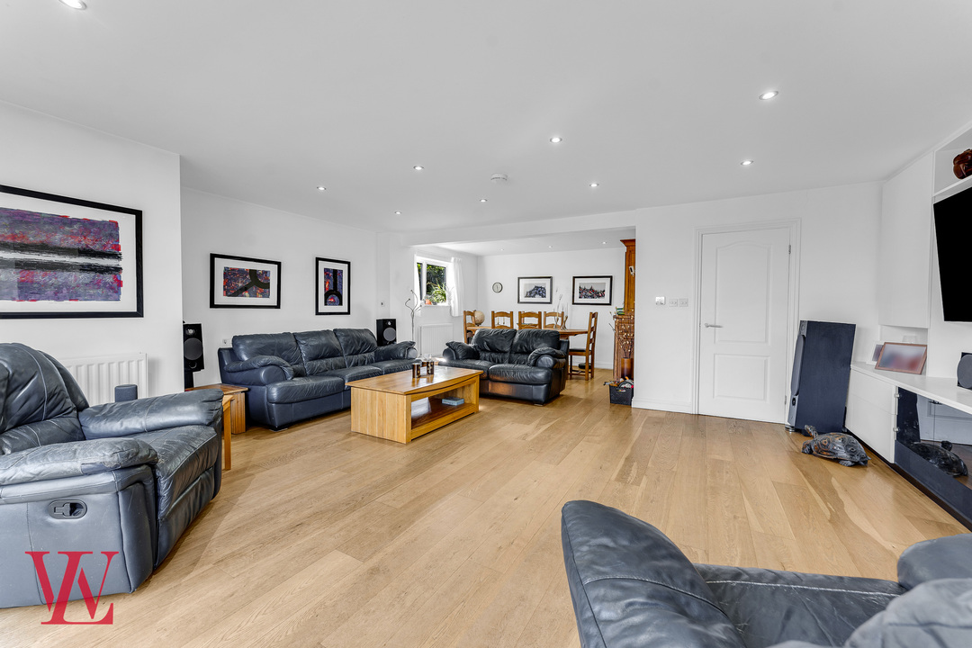 4 bed detached house for sale in Harrisons, Birchanger, Bishop's Stortford, Hertfordshire 2