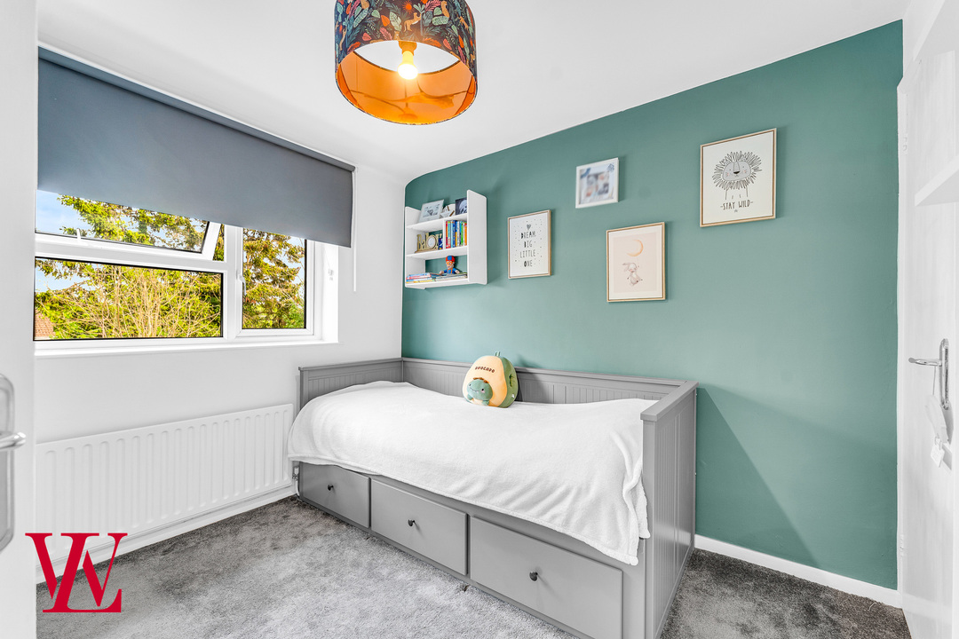 2 bed terraced house for sale in Norfolk Way, Bishop's Stortford, Hertfordshire 12