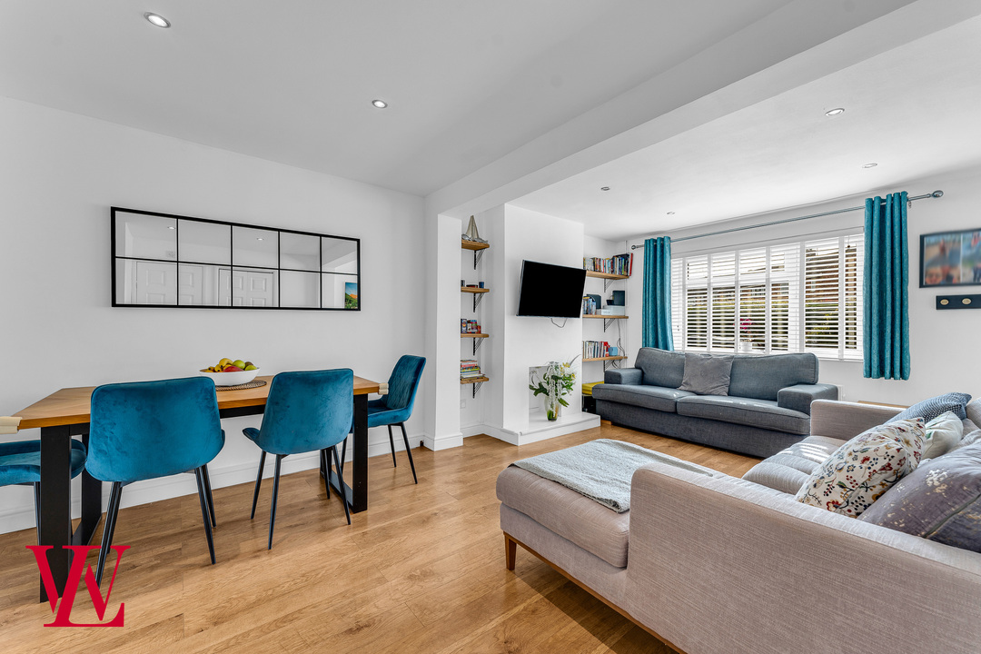 2 bed terraced house for sale in Norfolk Way, Bishop's Stortford, Hertfordshire 6