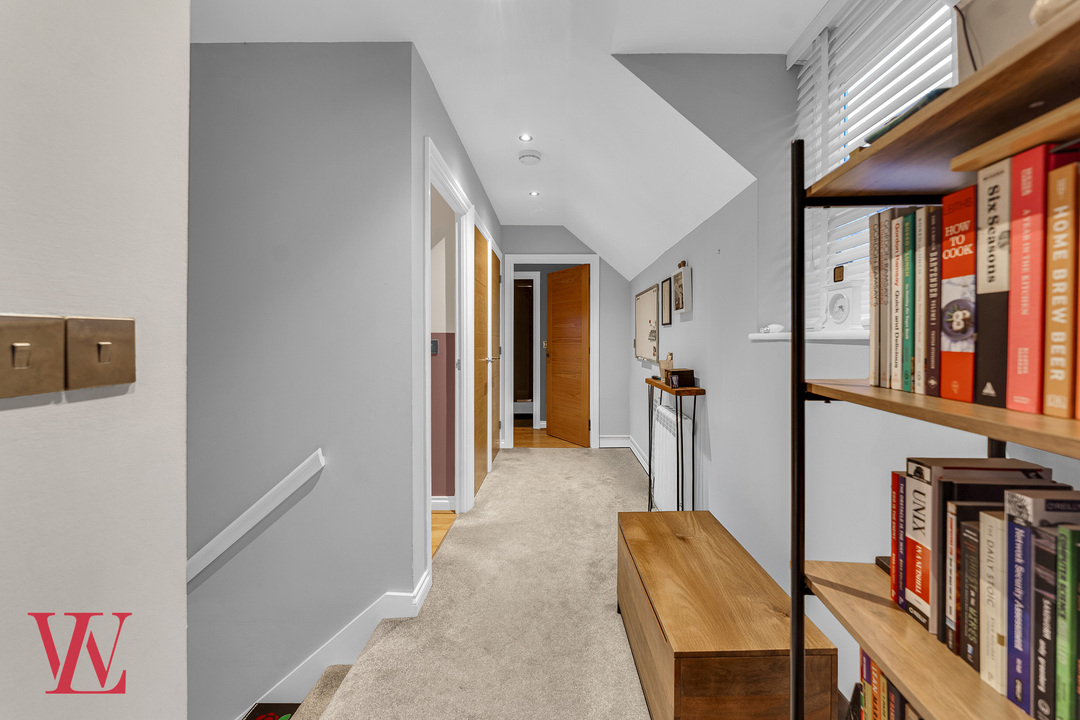 2 bed maisonette for sale in Nightingales, Bishop's Stortford, Hertfordshire  - Property Image 13